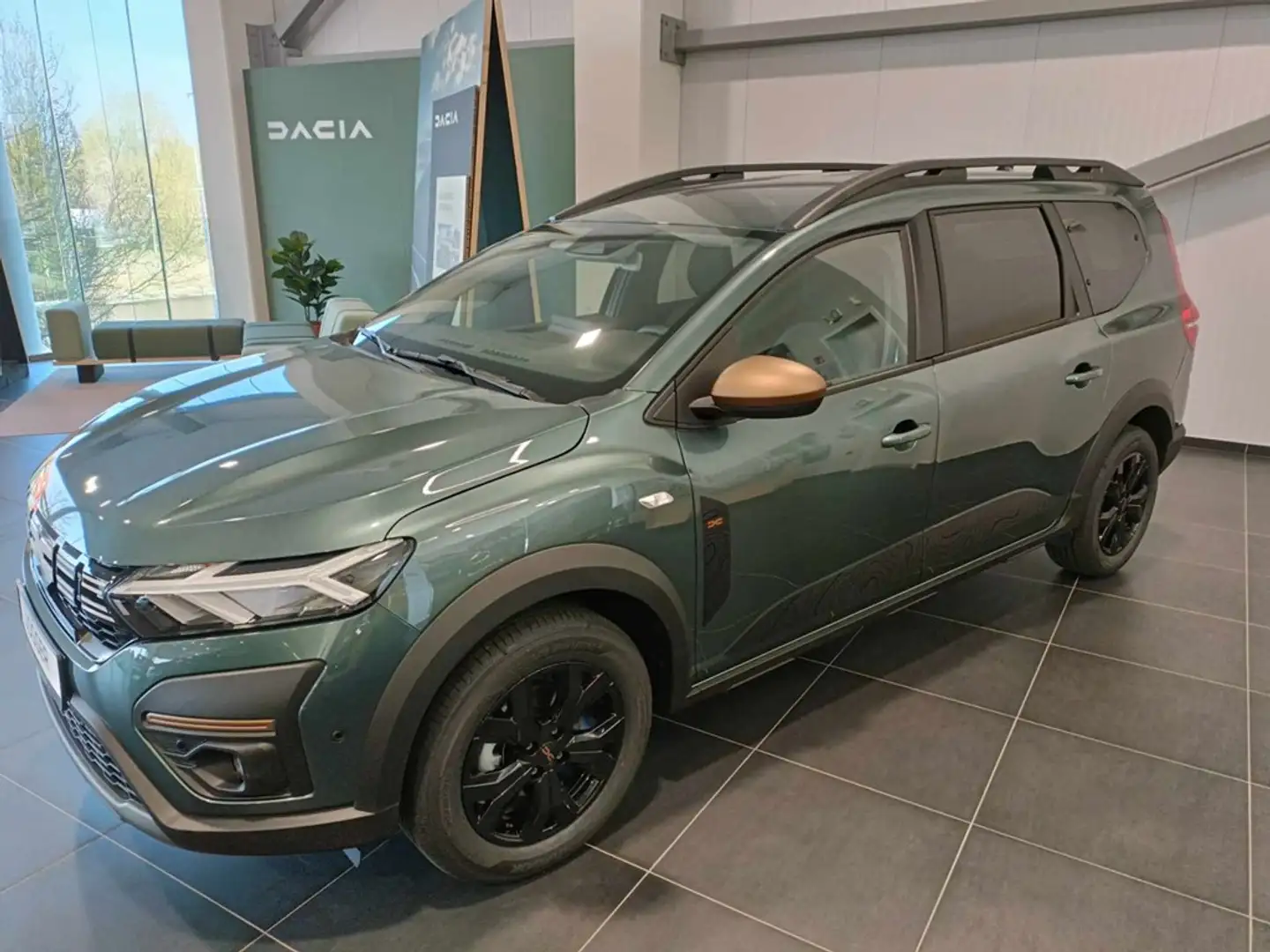 Dacia Jogger Extreme ECO-G 100 Groen - 1