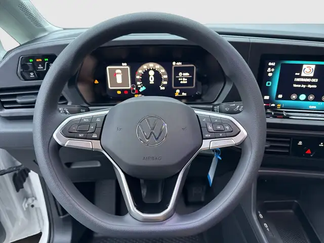 Volkswagen Caddy view 9