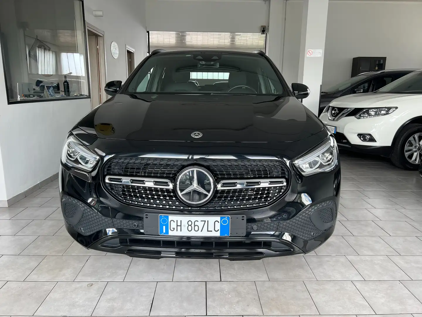 Mercedes-Benz GLA 250 Sport auto Zwart - 2