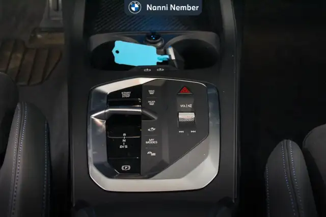 BMW 1 Series view 12