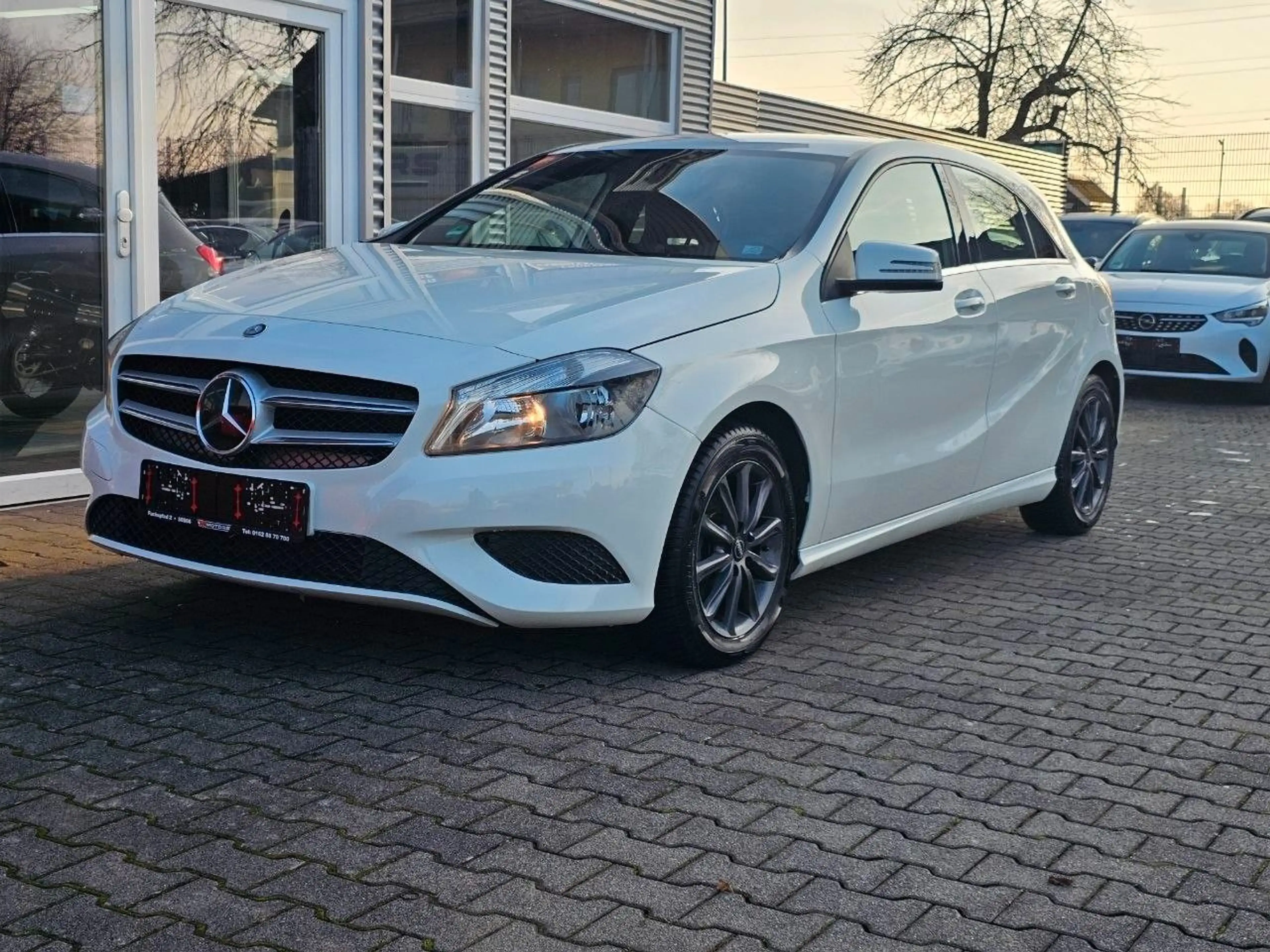 Mercedes-Benz A 180 CDI / d BlueEfficiency Automatik — photo 3