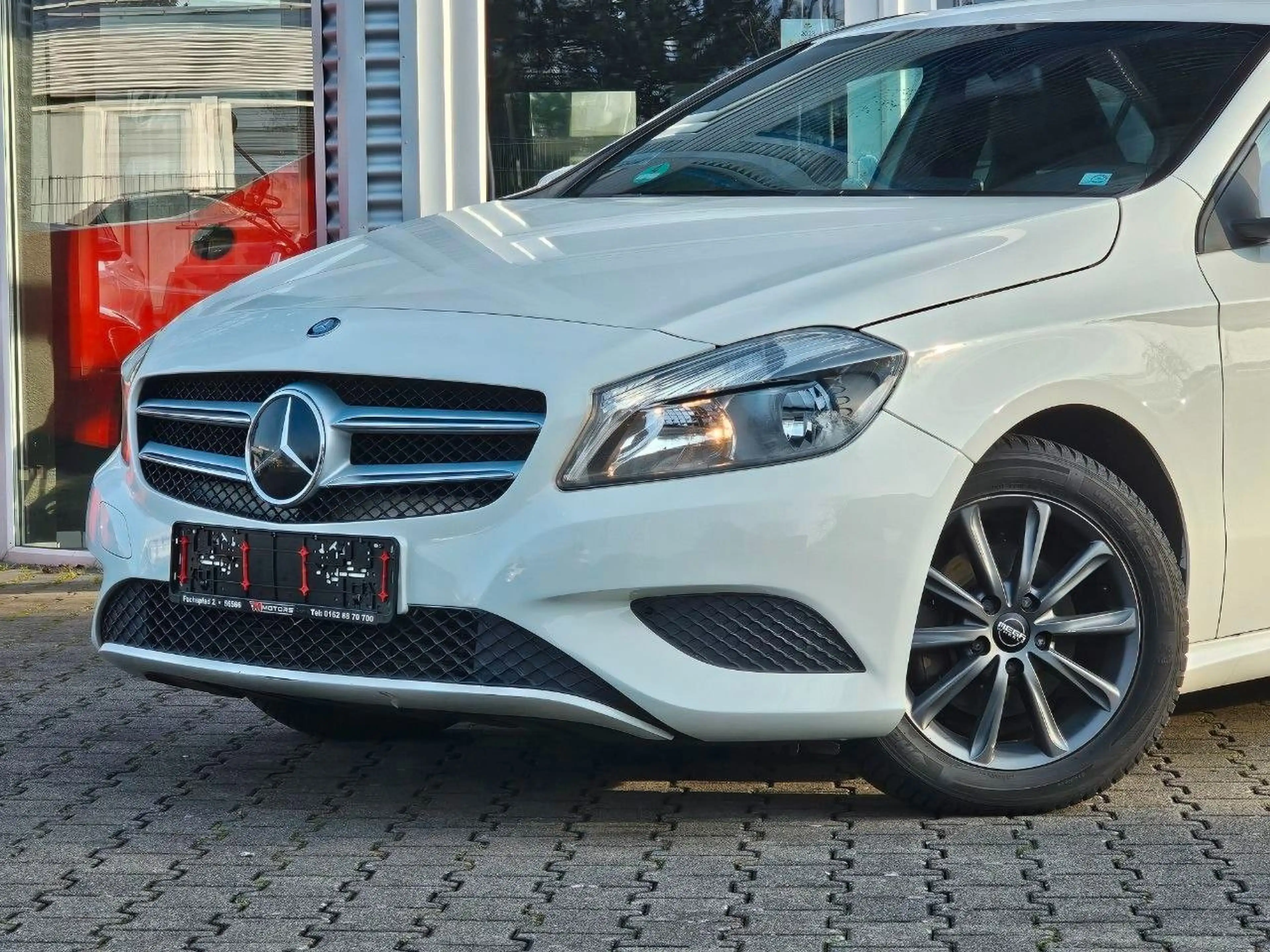 Mercedes-Benz A 180 CDI / d BlueEfficiency Automatik — photo 2