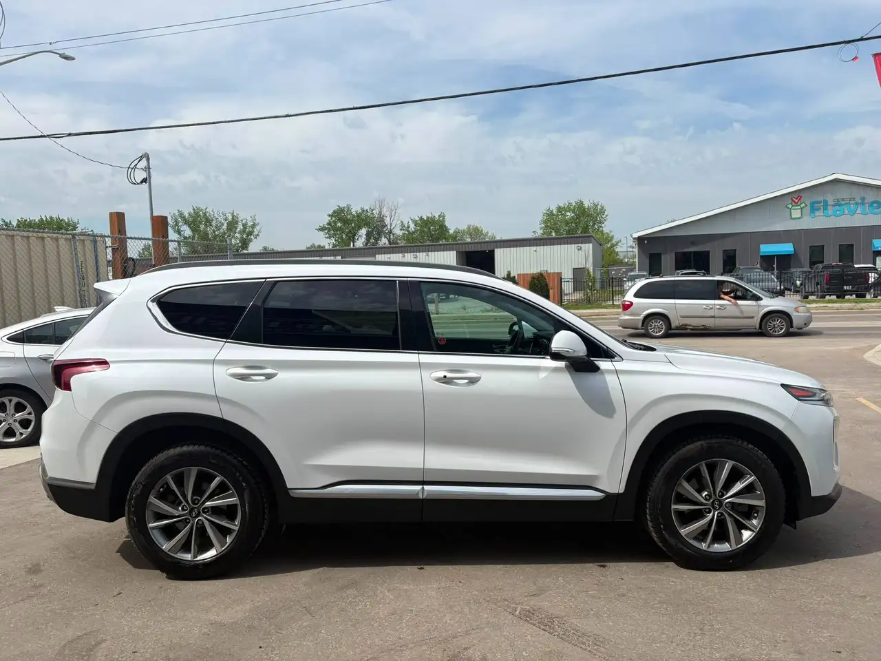 Hyundai SANTA FE снимка Hyundai SANTA FE