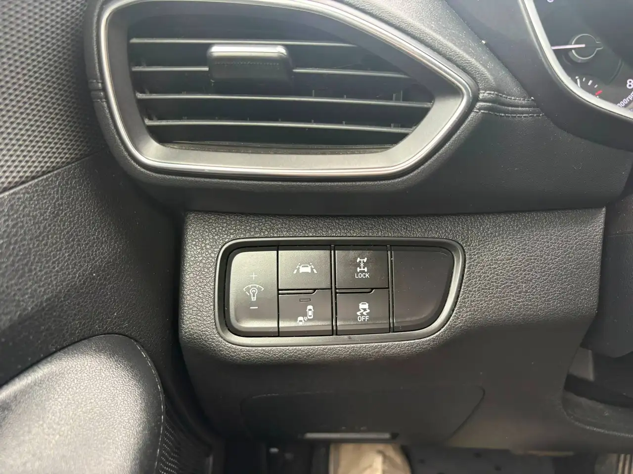 Hyundai SANTA FE снимка Hyundai SANTA FE