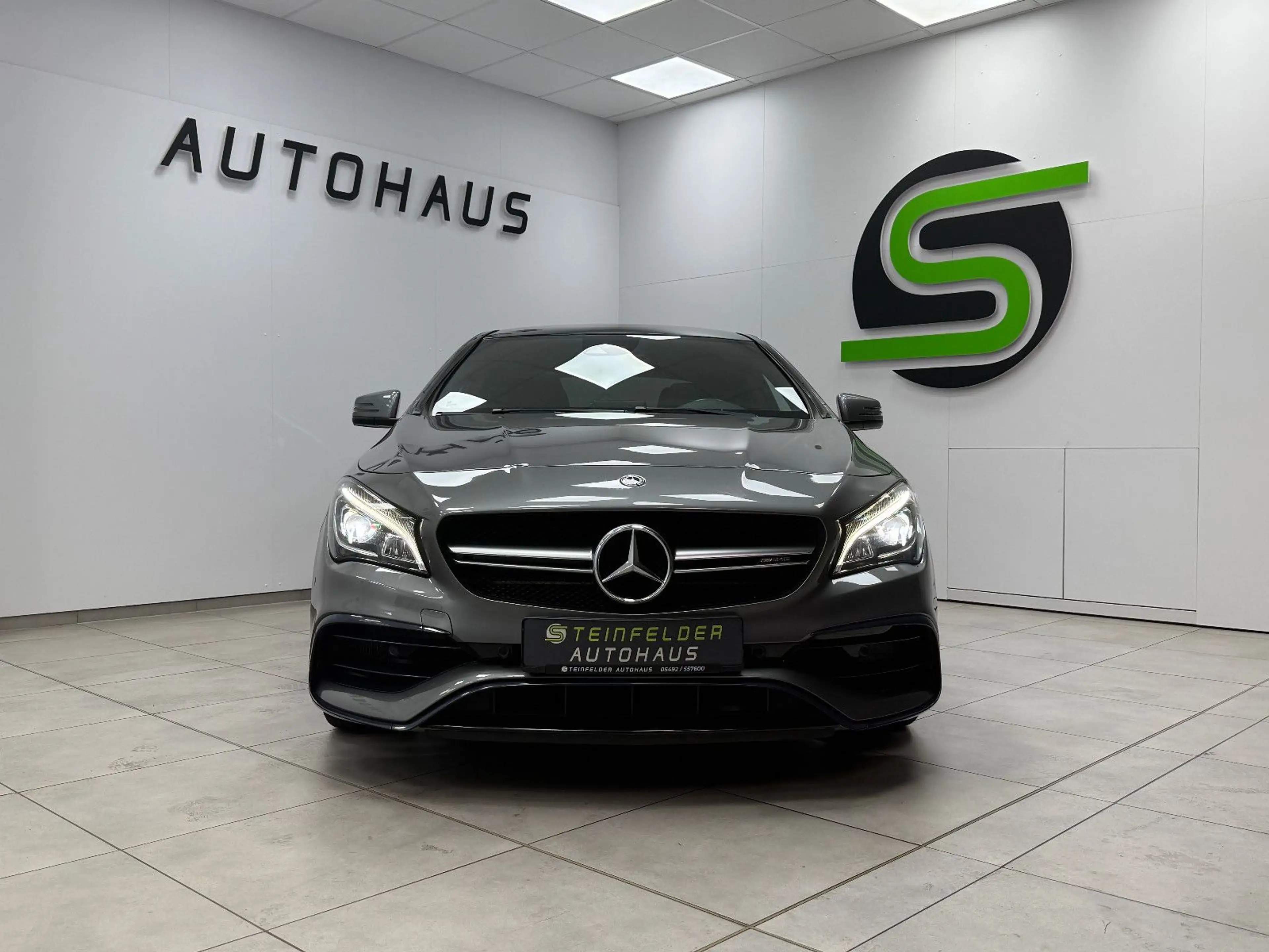 Mercedes-Benz CLA 45 AMG 4Matic PANORAMA / KEYLESS/PERFORMANCE — photo 2