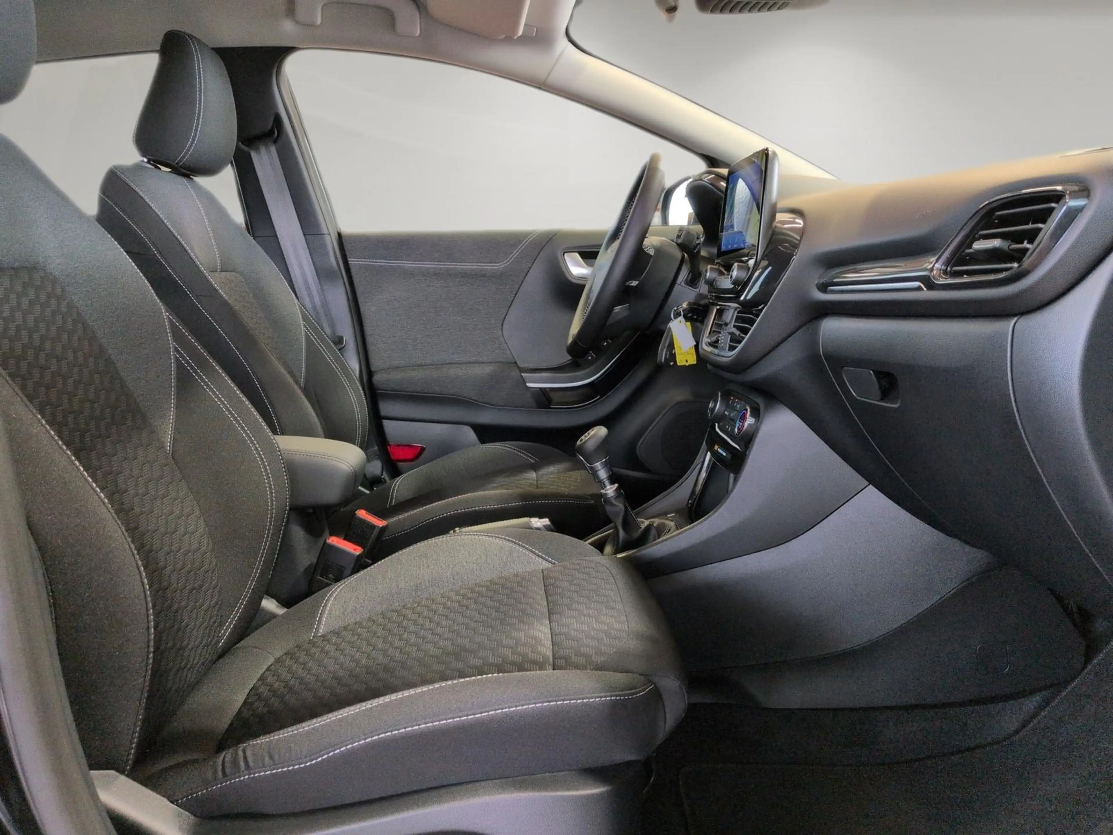 Ford Puma Titanium 1.0L / Fahrassistenz-Paket / LED — photo 14
