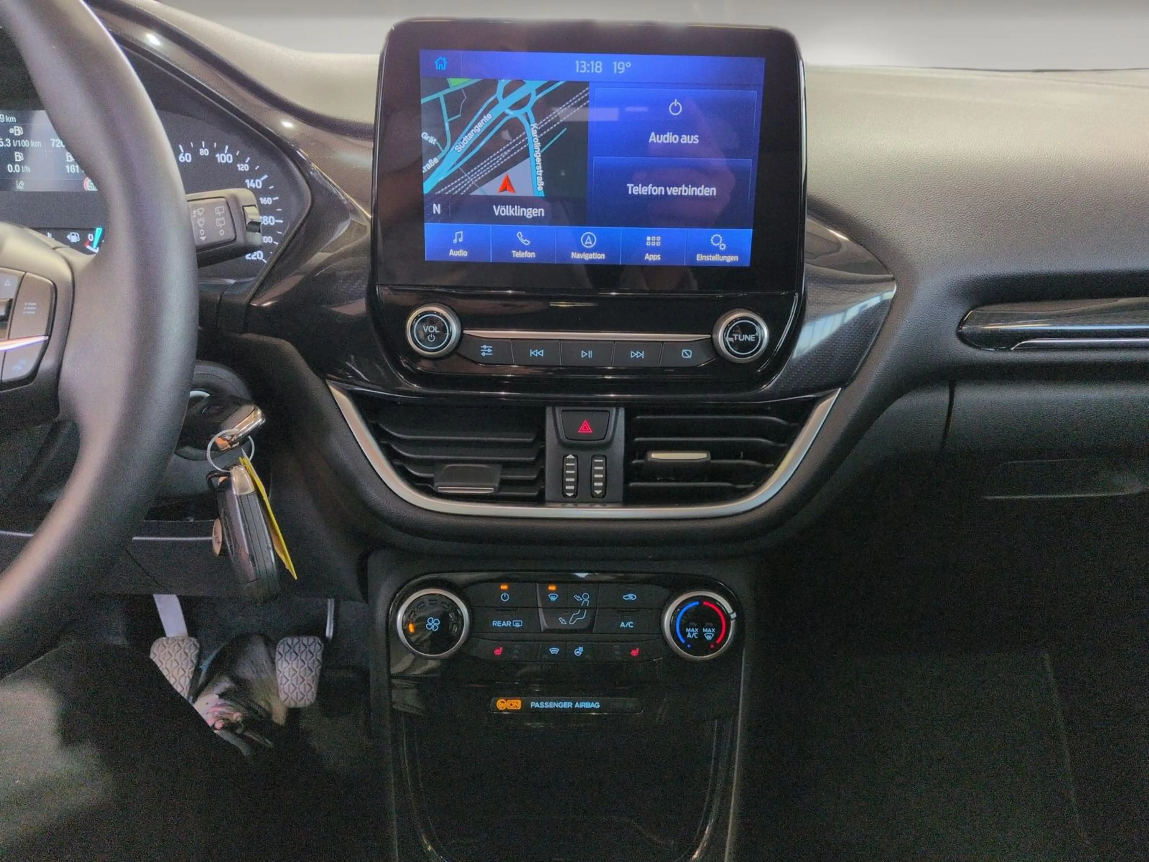Ford Puma Titanium 1.0L / Fahrassistenz-Paket / LED — photo 9