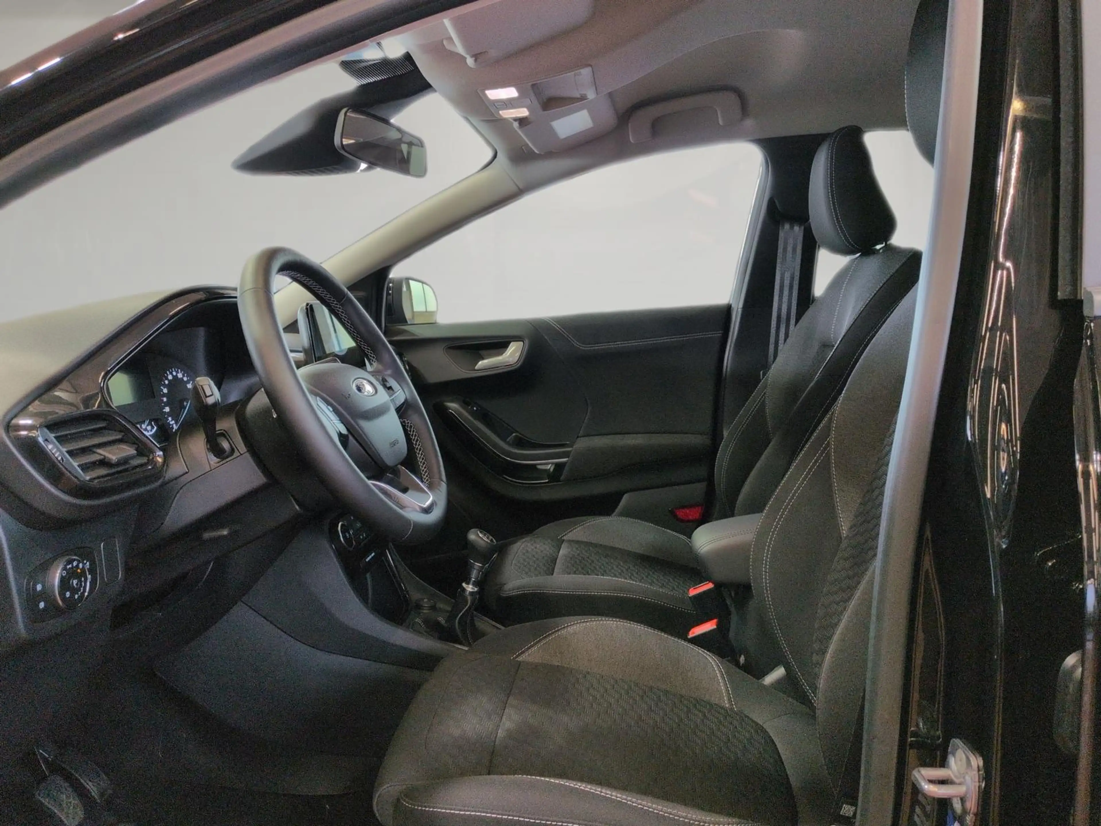 Ford Puma Titanium 1.0L / Fahrassistenz-Paket / LED — photo 7