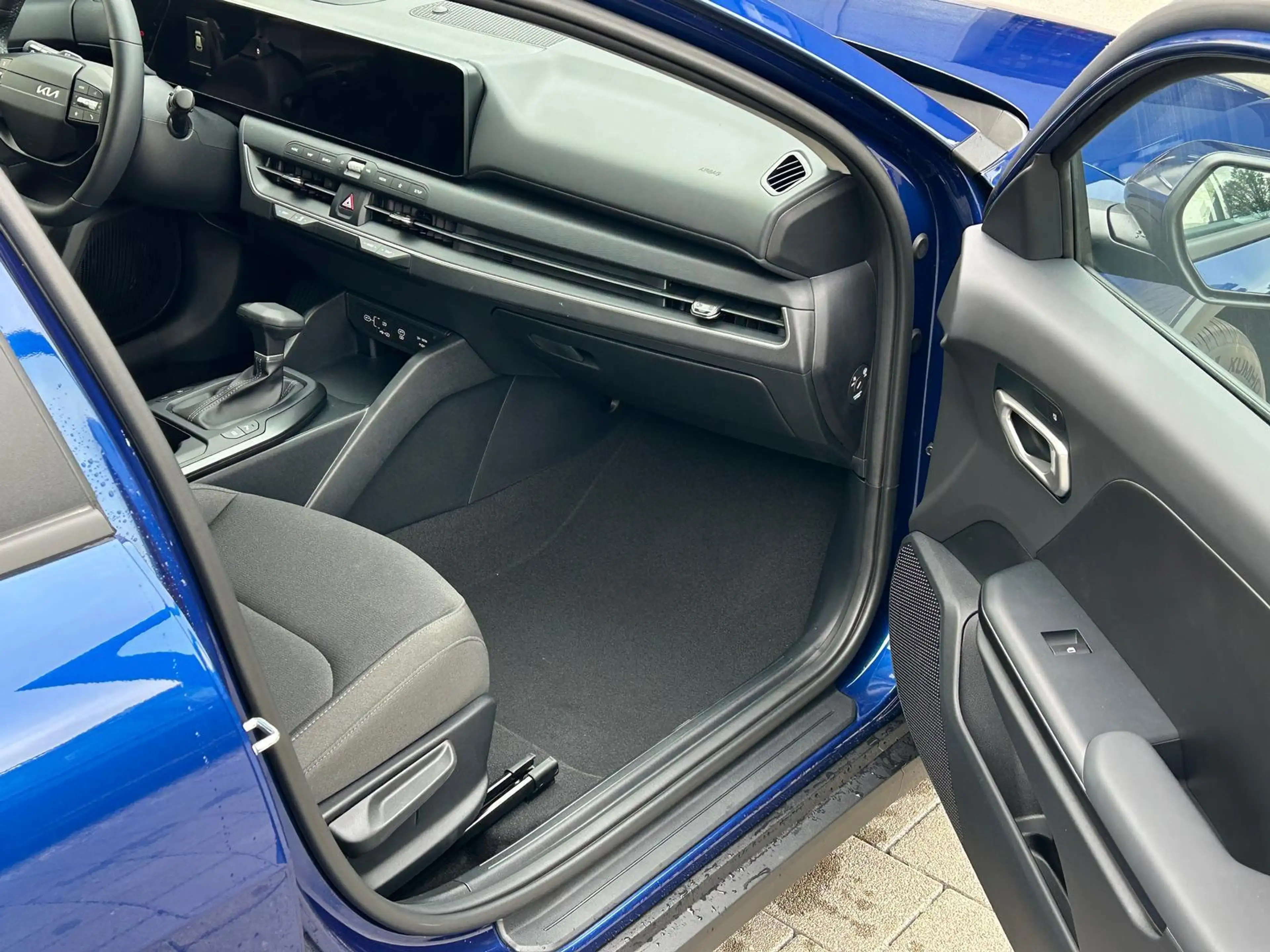 Kia K4 Silver 1.6 T-GDi DCT Android Auto*Navi*SHZ*Kame... — photo 10