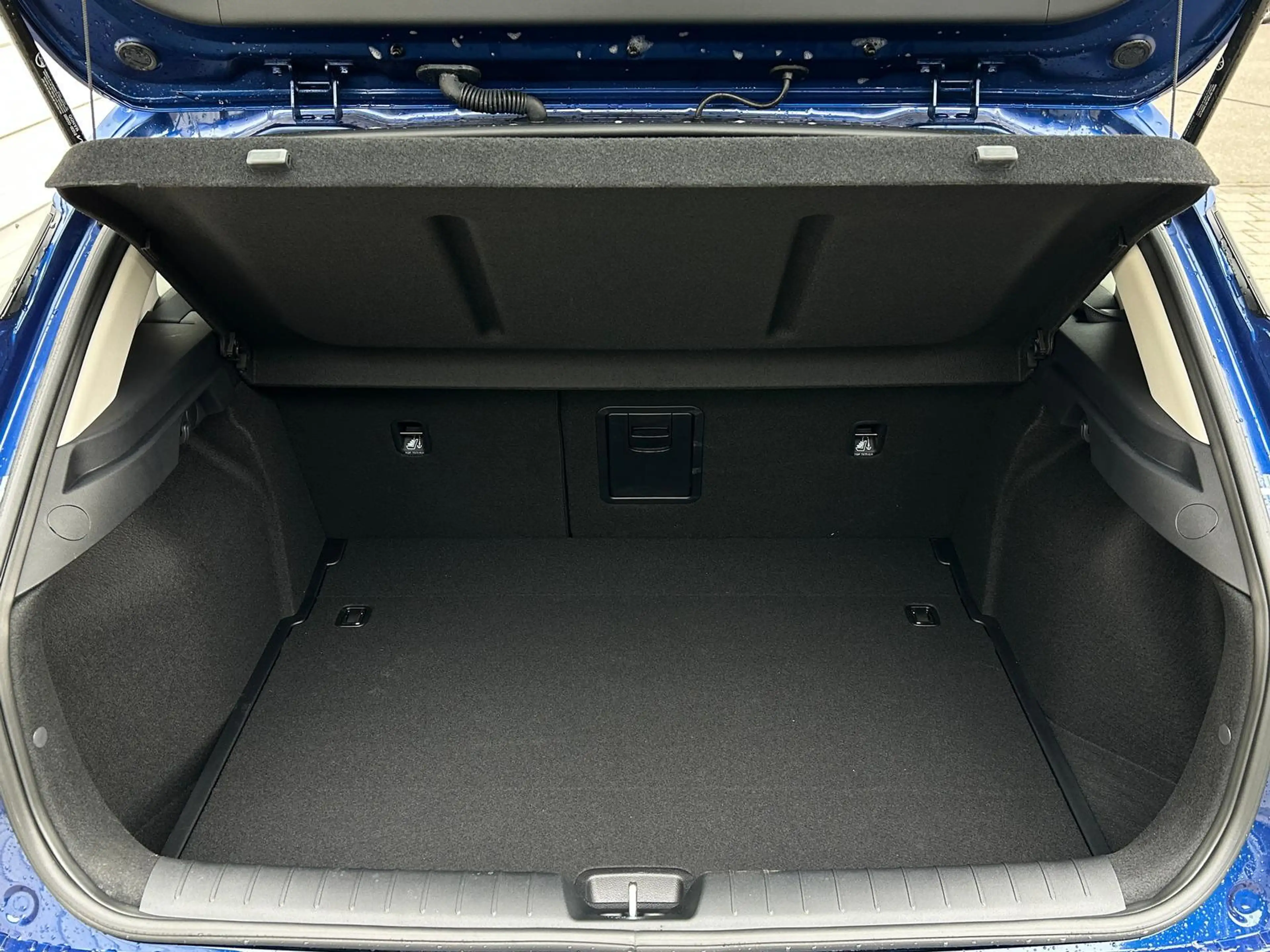 Kia K4 Silver 1.6 T-GDi DCT Android Auto*Navi*SHZ*Kame... — photo 15