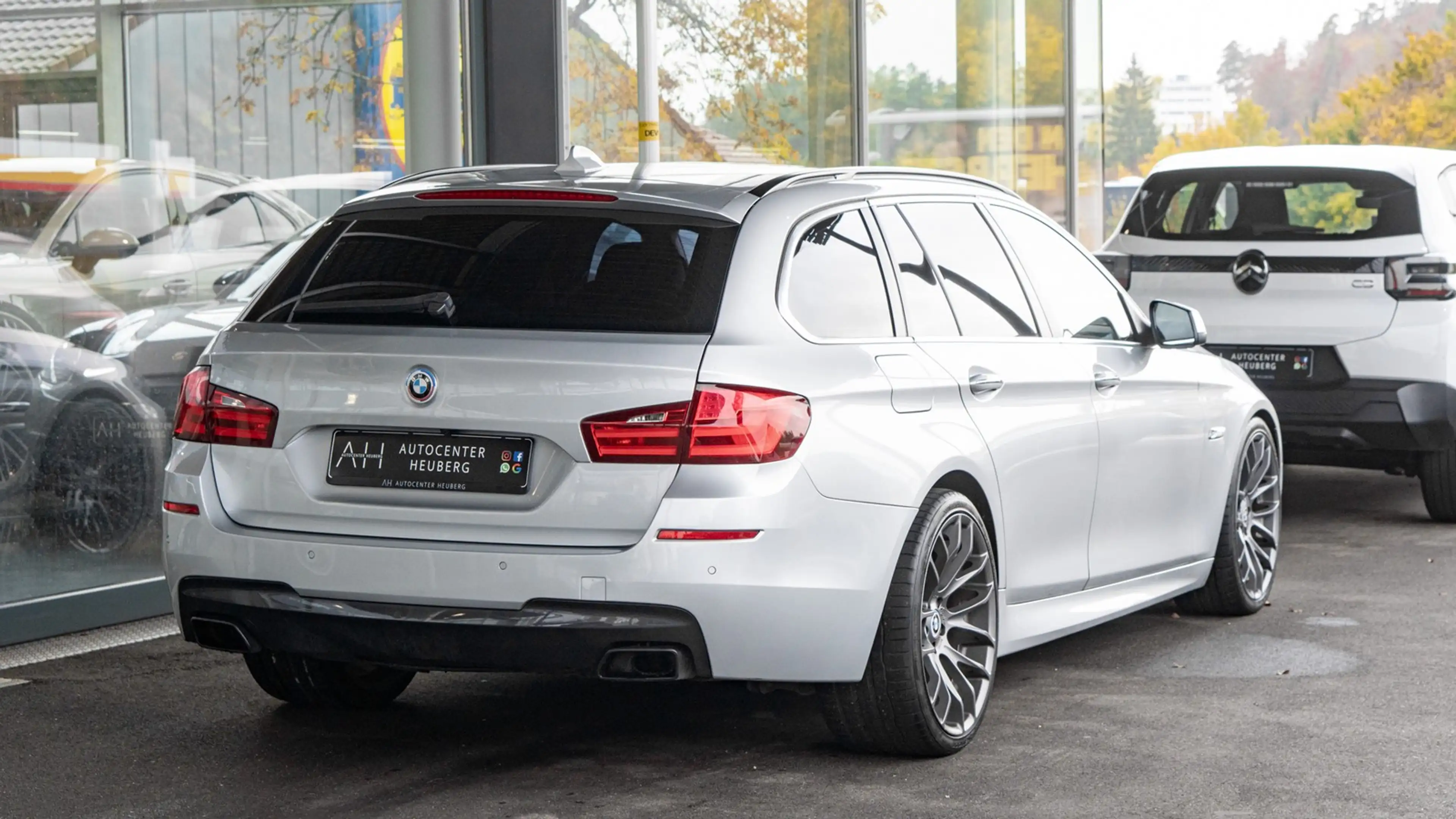 BMW 535 d M PAKET *HUD*360°*SOFTCLOSE*STANDHZG* — photo 4