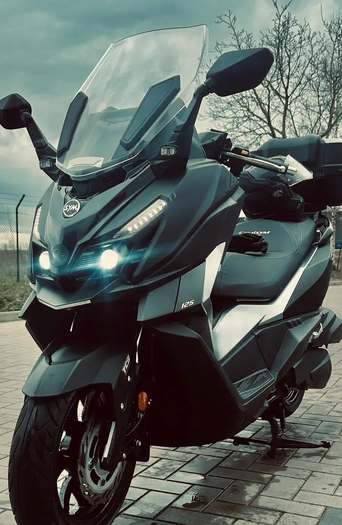 SYM Cruisym 125 topcase + tablier Noir - 1