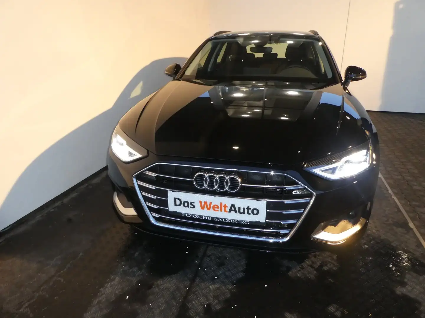 Audi A4 35 TDI advanced Schwarz - 2