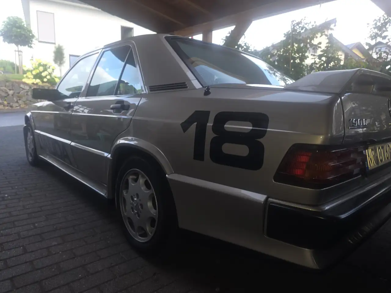 Mercedes-Benz 190 E 2.3 -16V (201.034), foto 1