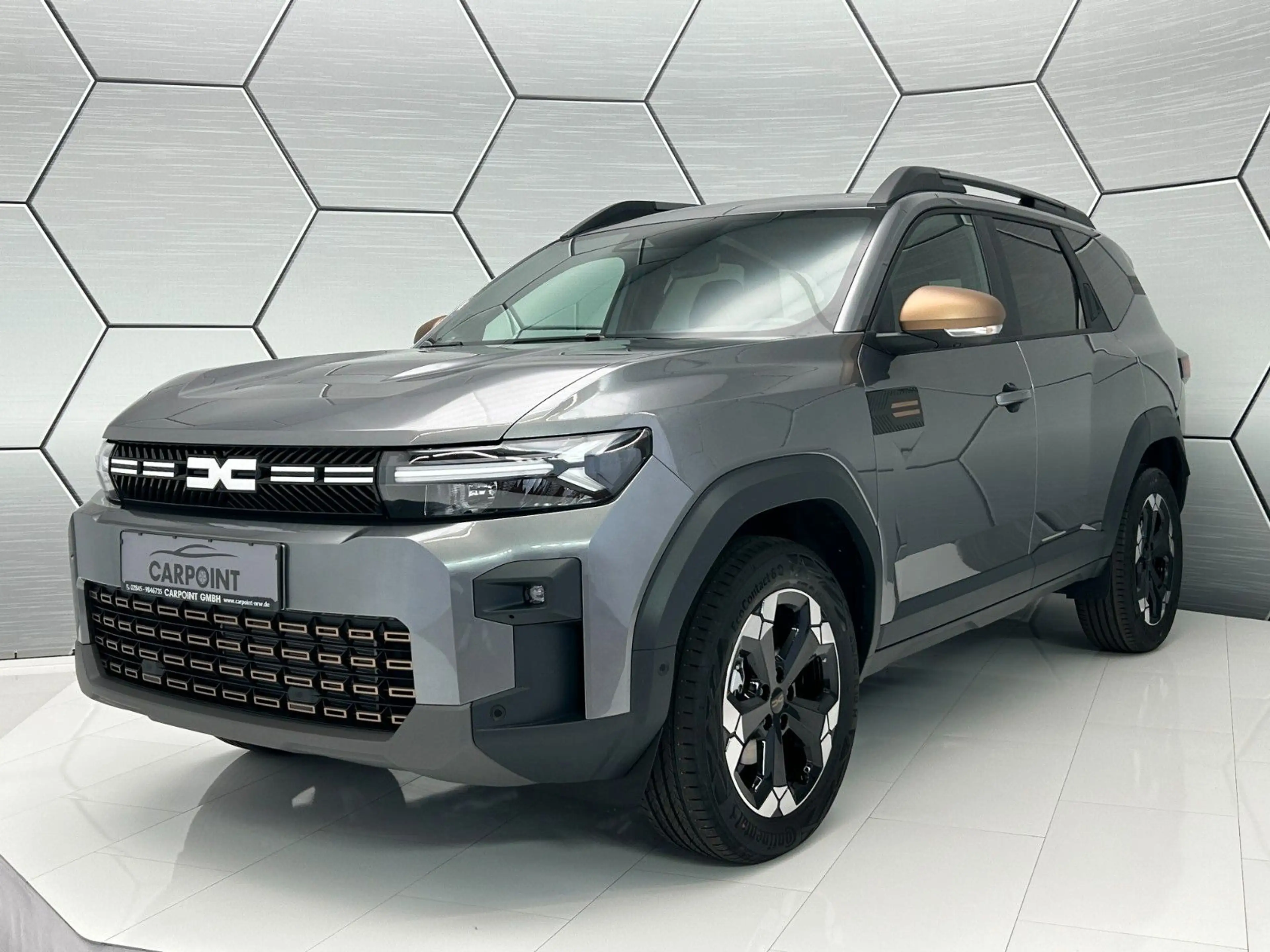 Dacia Bigster Extreme hybrid-G 150 4x4 City/Winter — photo 10