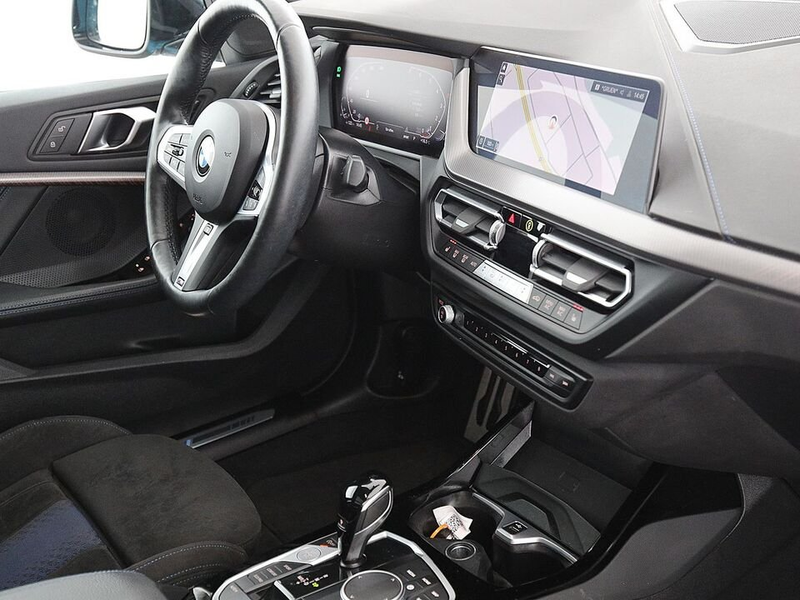 BMW 218 i Gran Coupe M-Sport Aut LED SKY HEAD-UP RADAR — photo 14