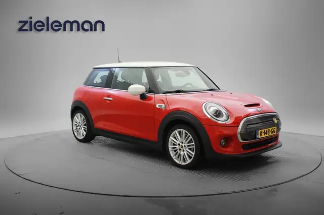 MINI Cooper Electric Essential 33 kWh - Carplay, Navi, Camera,