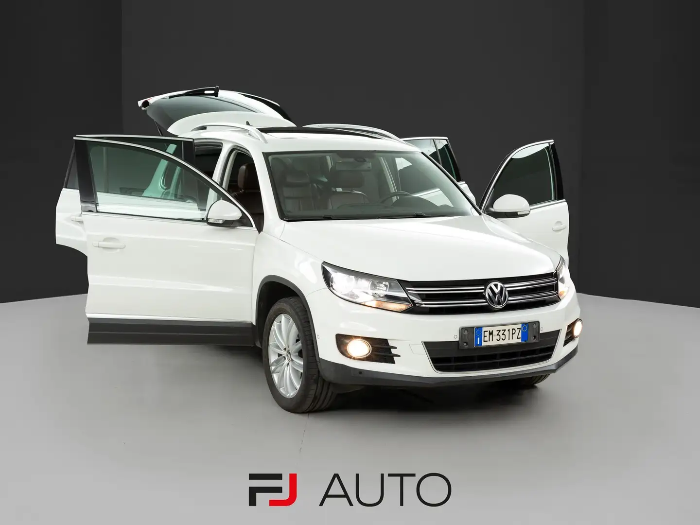 Volkswagen Tiguan 2.0 TDI Sport&Style 4motion 140cv DSG Bianco - 2