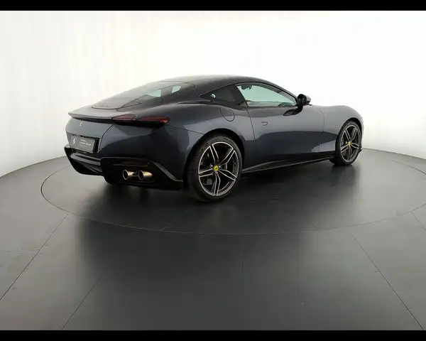 Ferrari Roma view 8