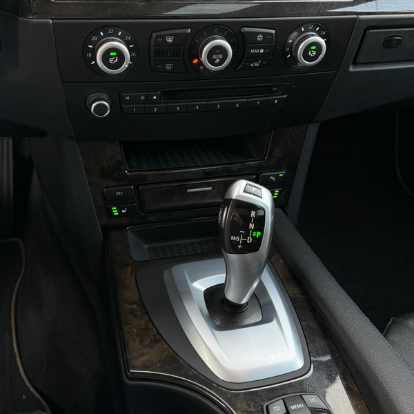 BMW 523 5 TourinEdition Lifestyle — photo 14