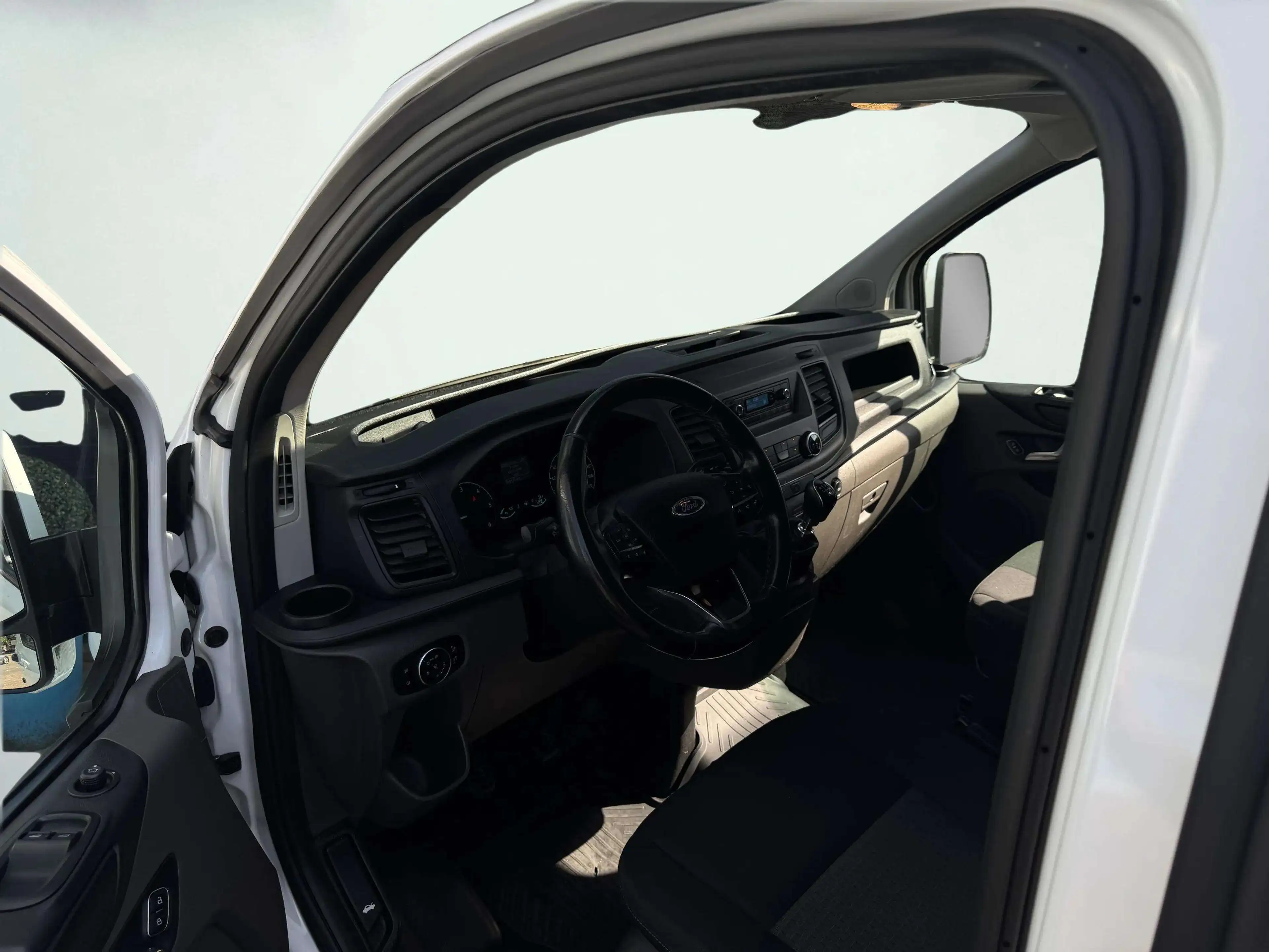 Ford Transit Custom 300 2.0 TDCI L2H1 Trend Gratis afleverpakket! | St — photo 3