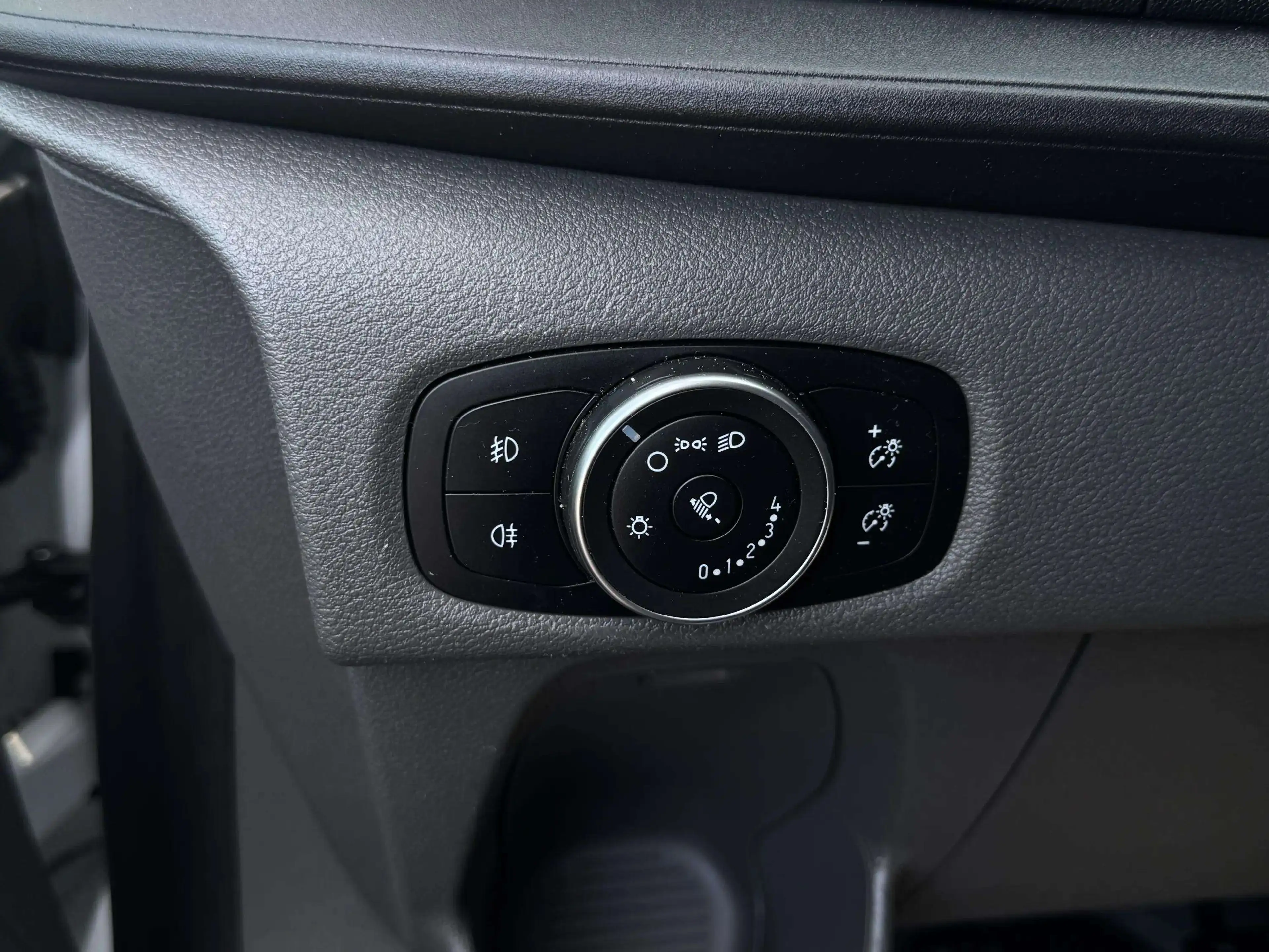 Ford Transit Custom 300 2.0 TDCI L2H1 Trend Gratis afleverpakket! | St — photo 15