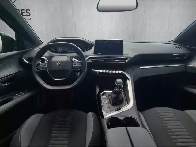 Peugeot 3008 view 12