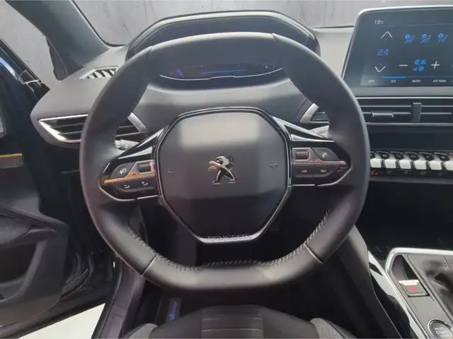 Peugeot 3008 view 10
