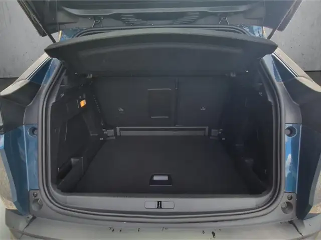 Peugeot 3008 view 7