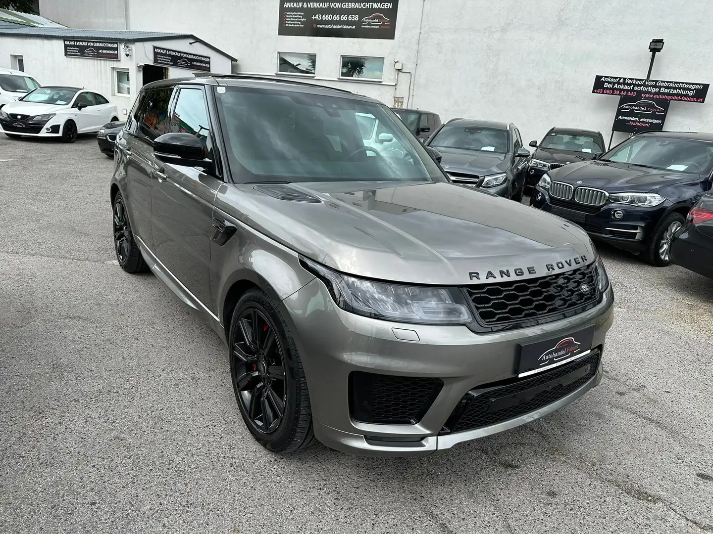 Land Rover Range Rover Sport 2,0 Si4 Hybr. AWD HSE Dynamic **GANZ NEUER MOTOR** Grau - 1