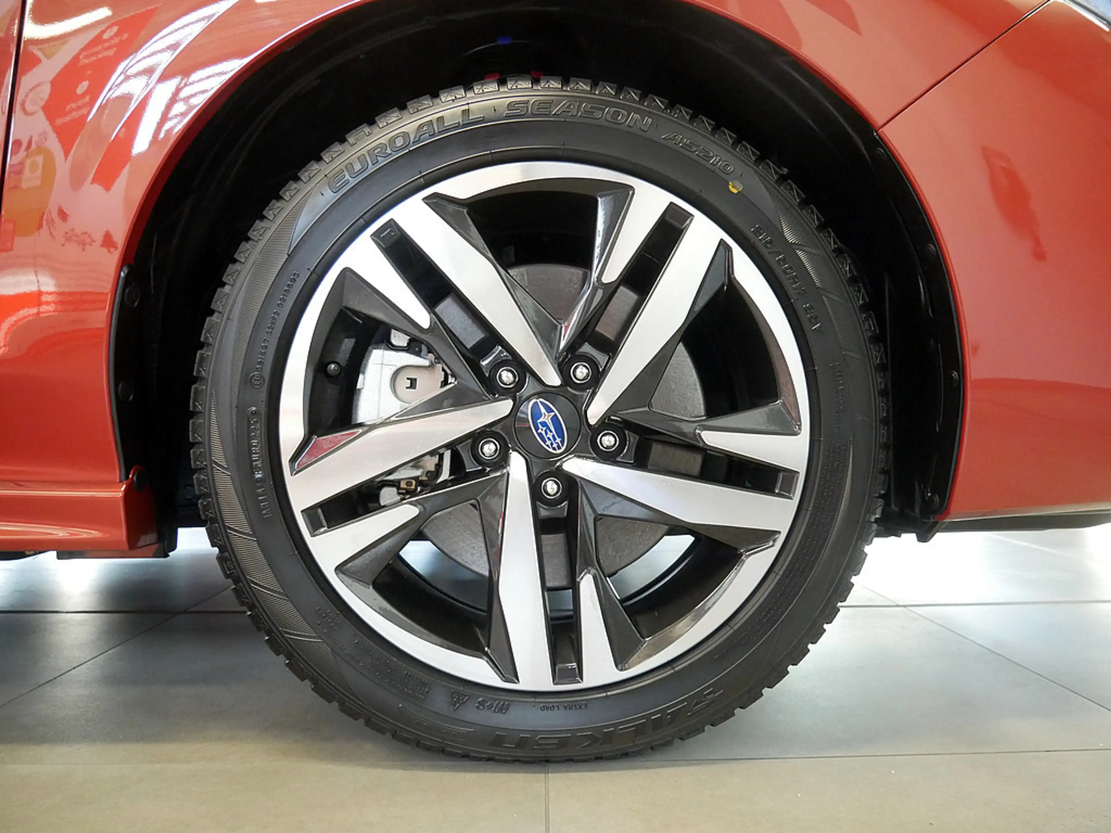 Subaru Impreza e-Boxer 2.0ie Platinum NAVI ACC LED — photo 6