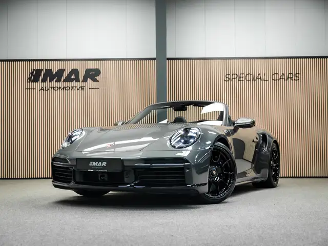 Porsche 992
