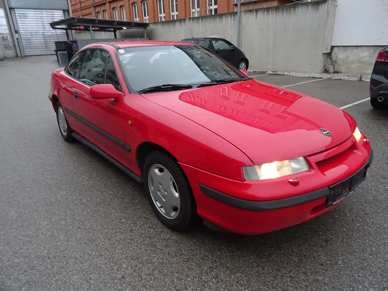 Opel Calibra 2,0i Aut., foto 3