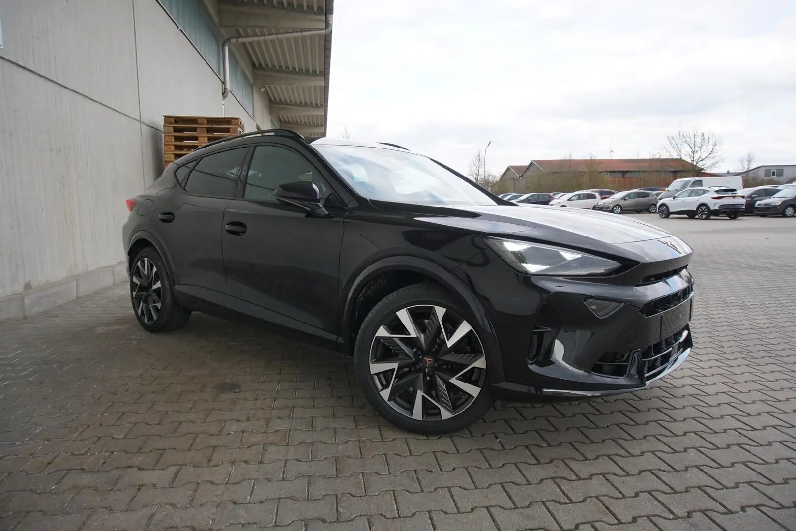 CUPRA Formentor VZ 2.0TSI 4Drive Navi/Mir Pano ACC Kamera Zwart - 1