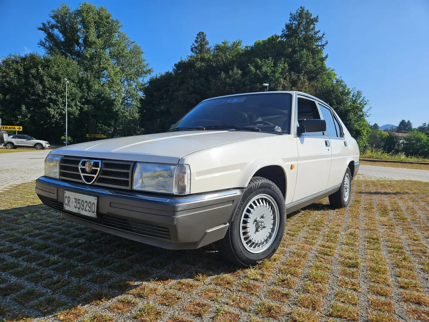 Alfa Romeo 90 1.8 Super - 2