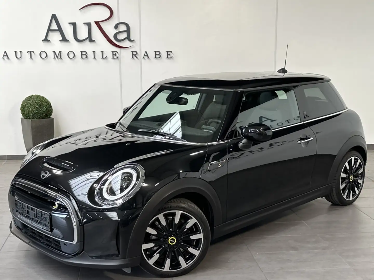 MINI Cooper SE Yours Trim NAV+LED+PANO+KAMERA+17ZOLL Nero - 2