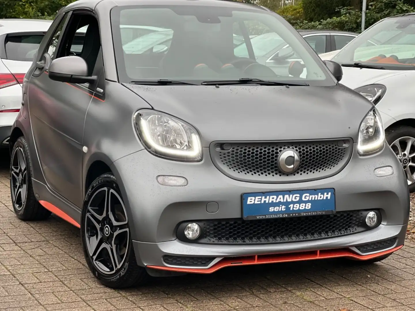 smart forTwo CABRIO*BRABUS*TAILOR-MADE ASPHALTGOLD* Gris - 1