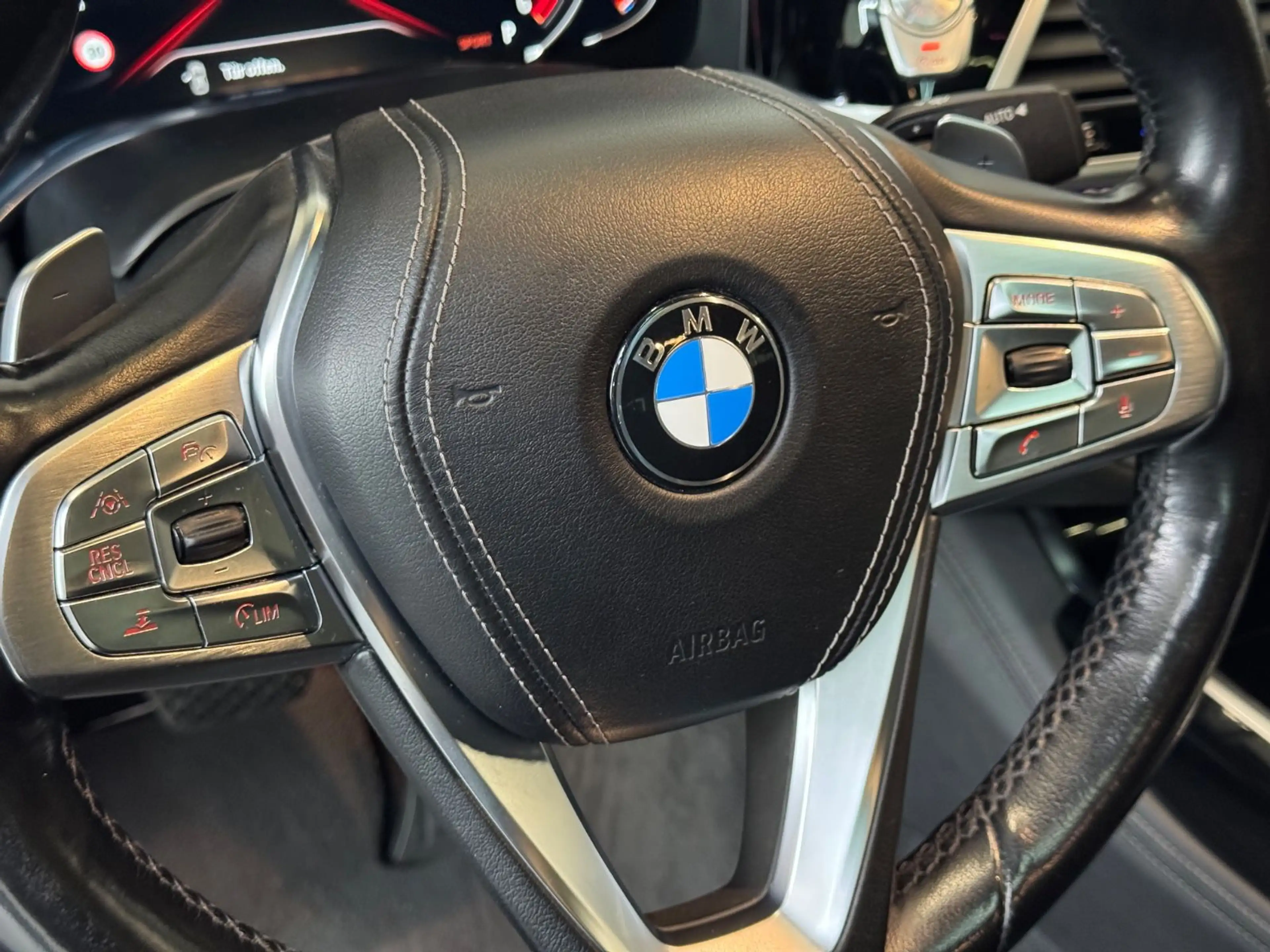 BMW 740 d xDrive/M-Sport/Nappa/H&K/360°/Luft/Voll — photo 12