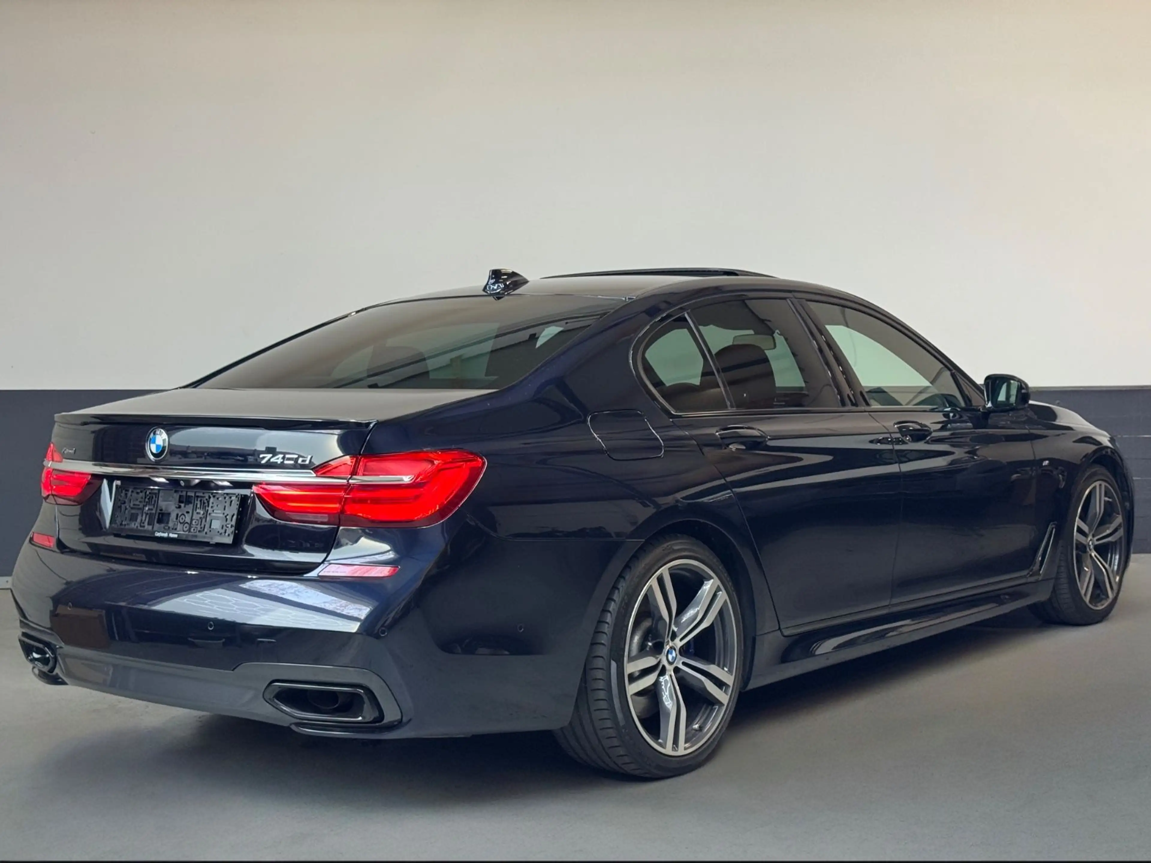 BMW 740 d xDrive/M-Sport/Nappa/H&K/360°/Luft/Voll — photo 4