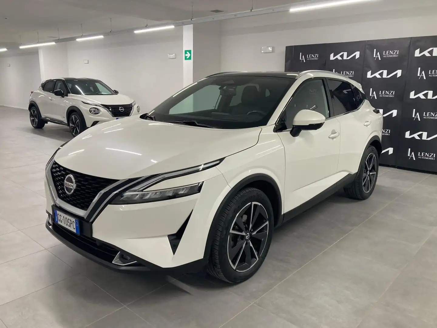 Nissan Qashqai Qashqai 1.3 mhev Tekna 2wd 158cv xtronic KM 47000 Bianco - 2