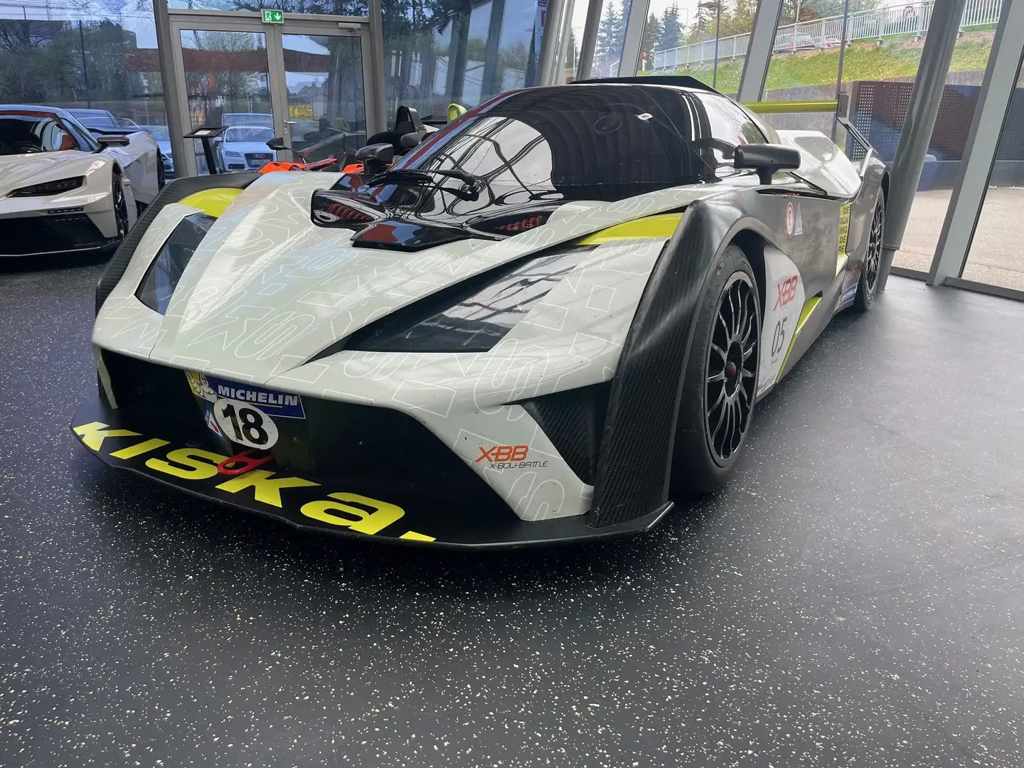 KTM X-Bow GT4 Bílá - 1