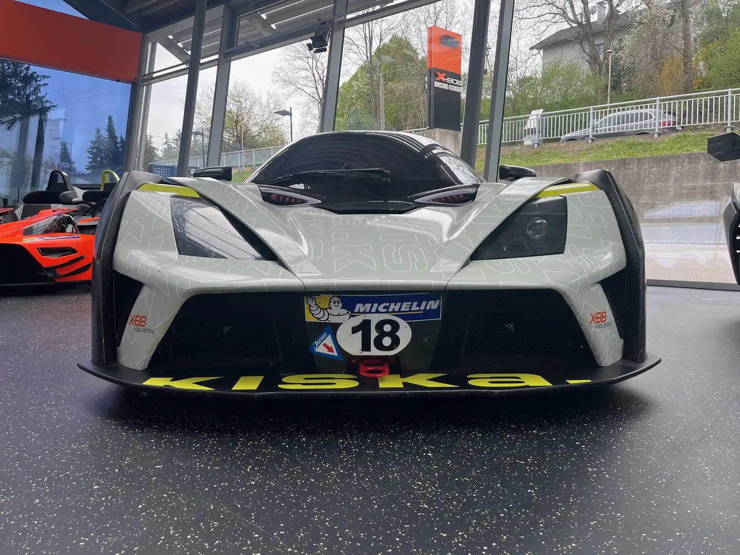 KTM X-Bow GT4 Bílá - 2