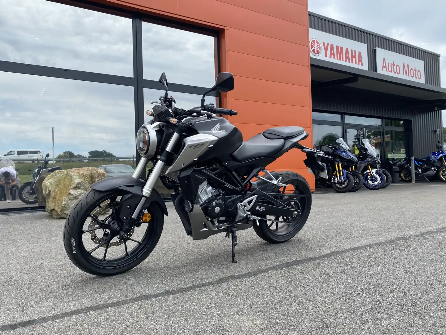 Honda CBR 125 - 1