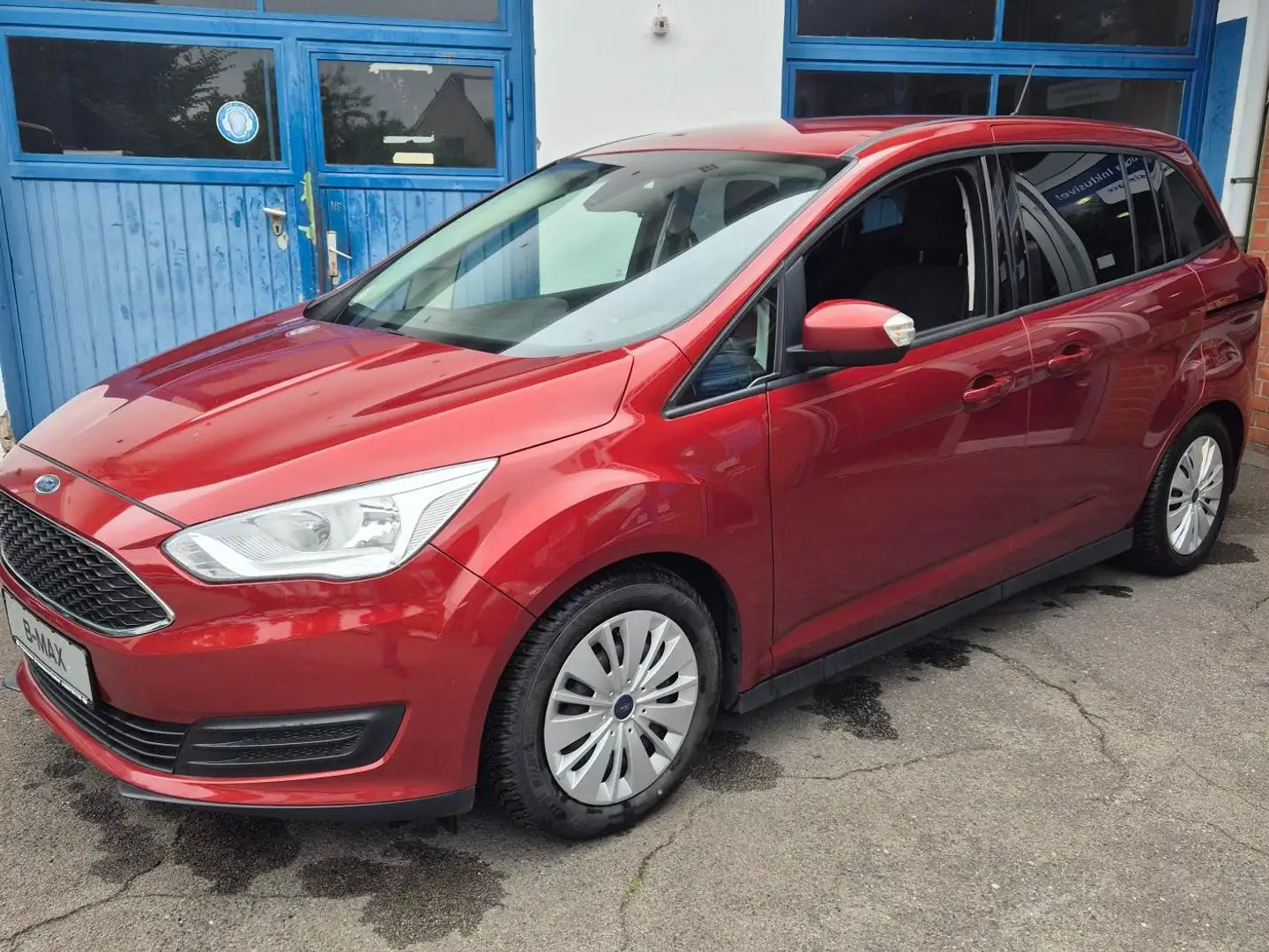 Ford Grand C-Max Ambiente Braun - 1