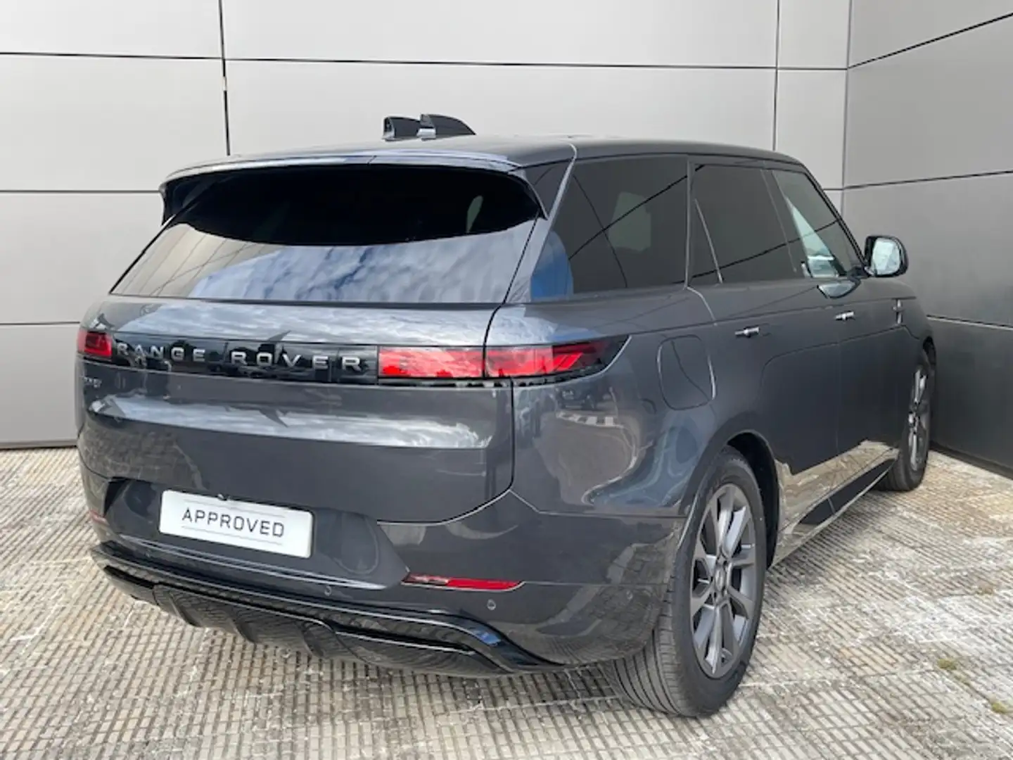 Land Rover Range Rover Sport 3.0D TD6 MHEV Dynamic SE 249 - 2