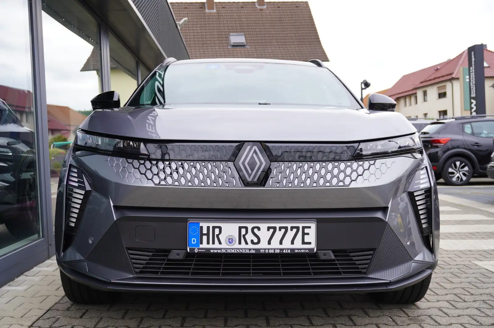 Renault Scenic E-Tech 100% ele Esprit Alpine 220 Long R. Grau - 2