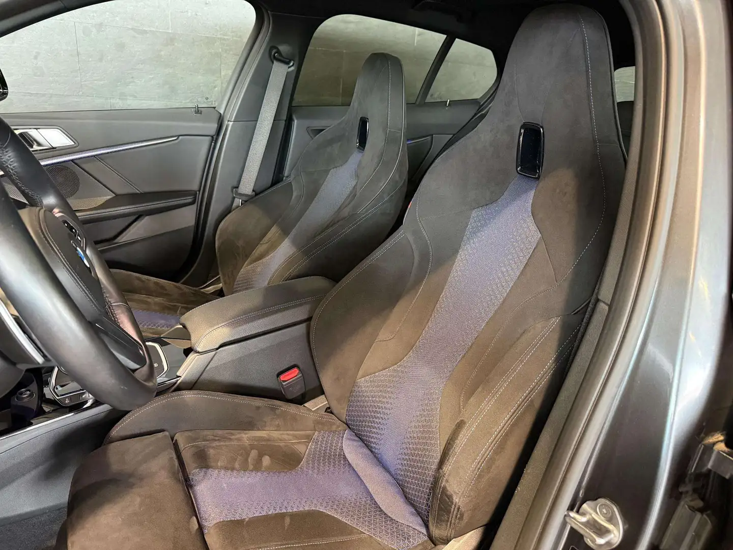BMW M1 i xDRIVE M PERFORMANCE 306CV BVA Gri - 1