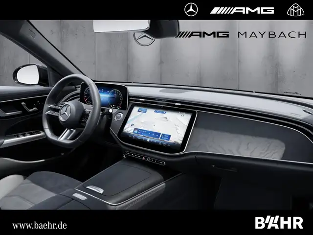 Mercedes-Benz E-Class view 10