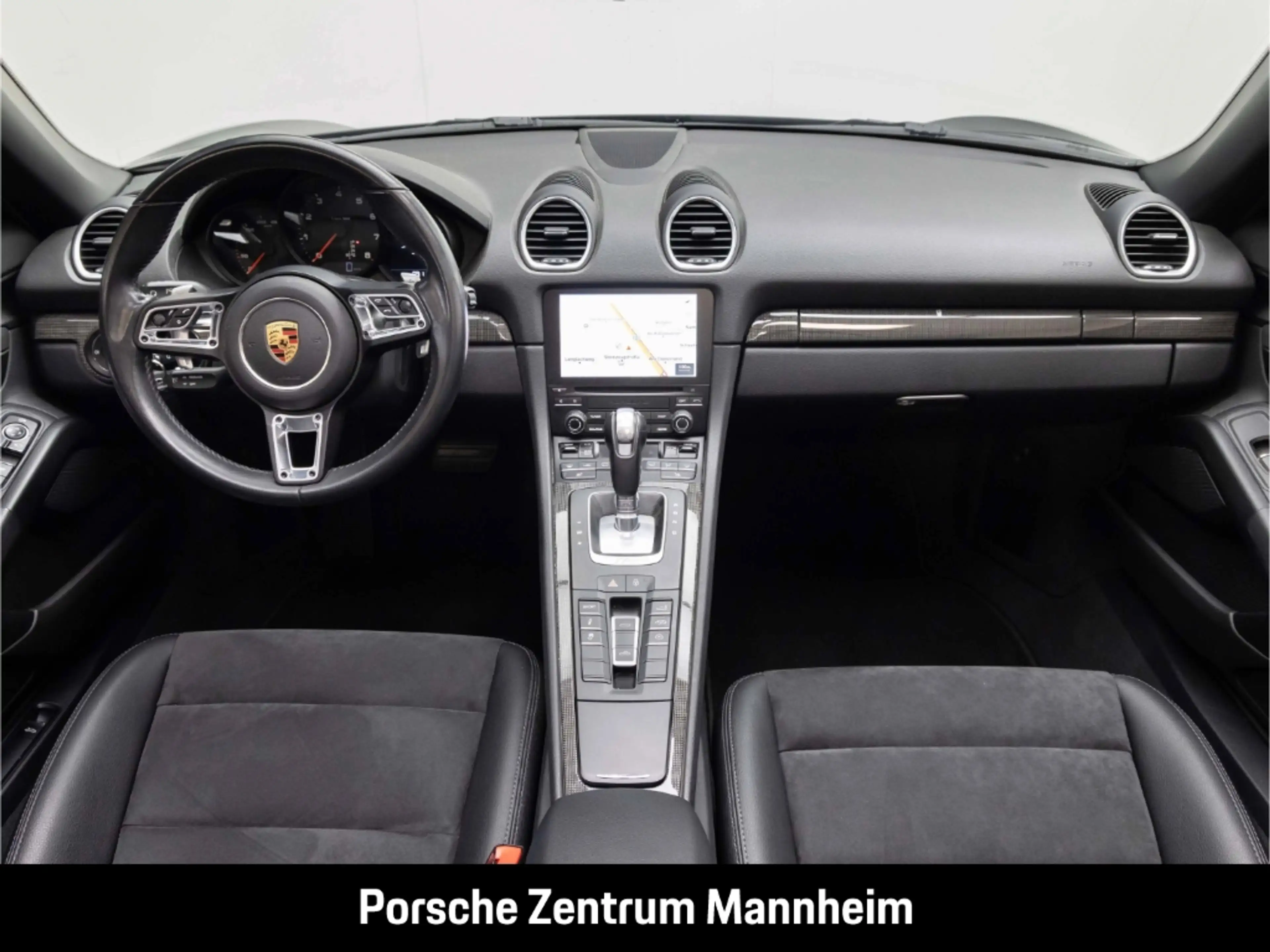 Porsche Boxster 718 — photo 15