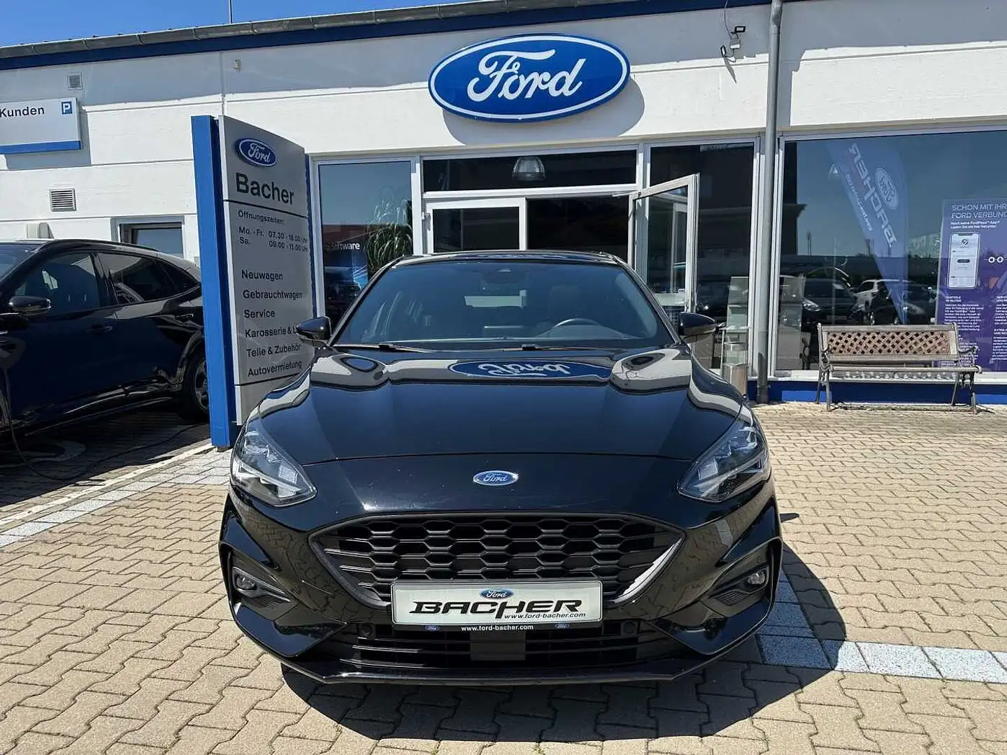 Ford Focus 1.0 ST-Line *Pano*LED*NAVI*B&O* Noir - 2